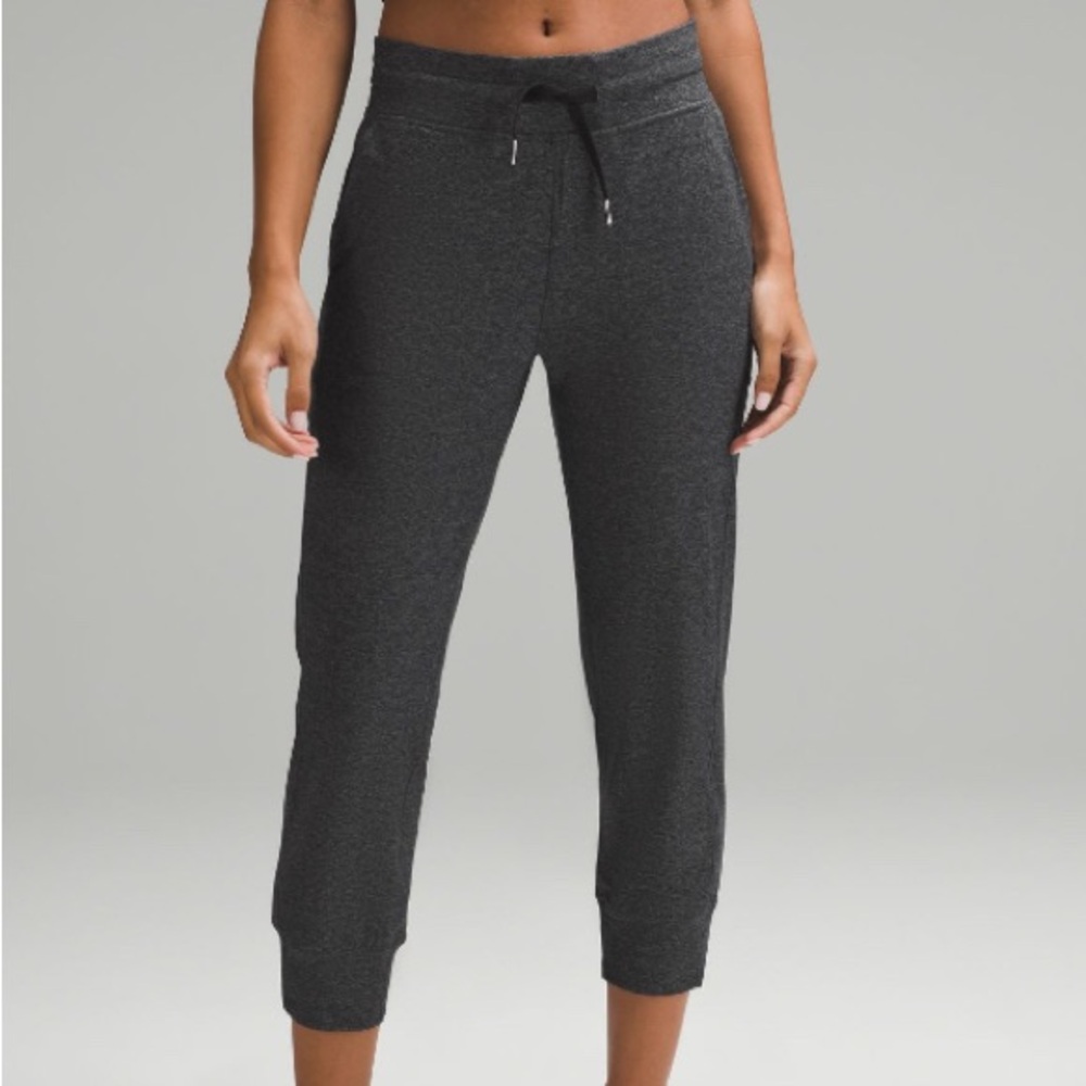 Lululemon Athletica Ready to Rule High Rise Cropped Jogger